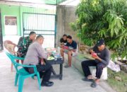 Sinergitas TNI – POLRI : Aiptu Sunartoyo Bersama Pelda Suwanto Mengunjungi Masyarakat Wilayah BI DiDesa Parungmulya untuk Sosialisasi Bahaya Perdagangan Manusia dan Pencegahannya.