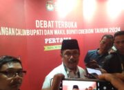 Empat Pasangan Kandidat Paslon Bupati dan Wakil Bupati Saling Beradu Mengutarakan Visi dan Misi, Untuk Pasangan Beriman Mendapatkan Sorakan dan Tepukan yang Paling Meriah.