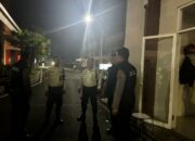 Anggota Sat Samapta Polres Karawang laksanakan Patroli Perintis Presisi dan Prekat serta menyambangi Scurity Perumahan Kertabumi