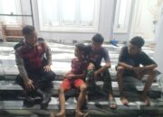 Bhabinkamtibmas Polsek Telagasari Ronda Bersama Warga Untuk Jaga Keamanan Lingkungan