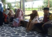 Bhabinkamtibmas Polsek Banyusari Gelar Cooling System Pastikan Pilkada Yang Damai dan Sejuk