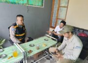 Melalui sambang kamtibmas, Bhabinkamtibas Desa Linggar Rancaekek cooling system menjelang Pilkada Kab. Bandung Tahun 2024