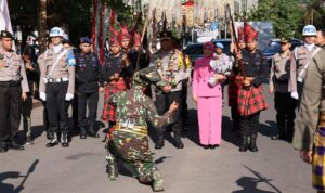 Kapolda Baru, Irjen Pol Yudhiawan Disambut Meriah di Polda Sulsel