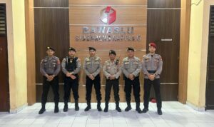Blue Light: Sidrap Aman Full Time!