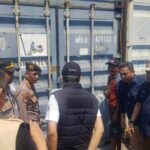 Aksi Tangguh Polda Sulsel di Pelabuhan