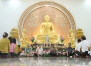Kapolda Sulsel Perkuat Silaturahmi di Vihara Dhamasa
