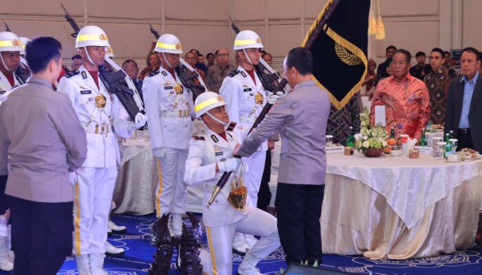 Jaga Nama Baik! Humas Polri Resmi Punya Pataka Baru