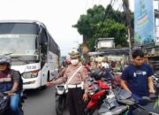 Yanmas pagi Jajaran Unit Lantas Polsek Ujungberung Cegah Kemacetan.