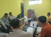 Kapolsek Pedes Akp Marsad SH MH Bersama Anggota Melaksnakan Anev Rutin Di Mako Polsek Pedes