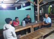 Polres Karawang, Bhabinkamtibmas Aiptu Suhandi Ngawangkong Bersama Masyarakat PadaWilayah DiDesa Kutanegara.