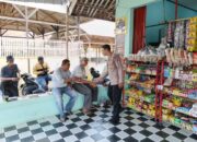 Sambangi Masyarakat Anggota Polsek Pedes Meningkatkan Keamanan Menjelang Pilkada Kabupaten Karawang