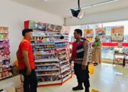 Giat Patroli Perekat Supermarket Alfamart Gempol Guna Antisipasi Kejahatan