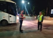 Anggota Sat Samapta Polres Karawang melaksanakan Patroli Perintis Presisi dan Giat Cipta Kondisi KRYD dengan Sasaran Premanisme