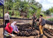 Sinergitas TNI-POLRI Sambangi Warga Masyarakat Kelompok Tani Wanita Desa Cikahuripan
