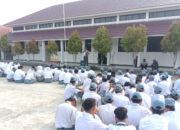 Bhabin Polsek cibuaya memberikan Penyuluhan Kepada Siswa/i SMAN 1 Cibuaya