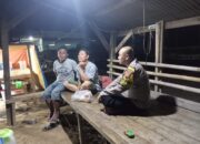 Polres Karawang, Bhabinkamtibmas Aipda Tono Ngawangkong Bersama Masyarakat DiWilayah DesaMulyasejati.