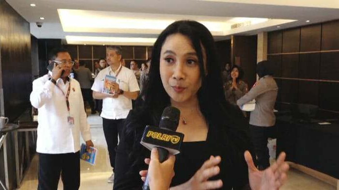 Staf Ahli Kapolri di Hotel Aston Sentul. Ada apa ya?