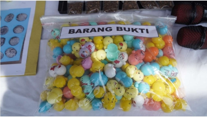 Satres narkoba Polres Cirebon Kota Bongkar Modus Unik Pengedar :Sabu Dalam Semen dan Boneka Anak-Anak