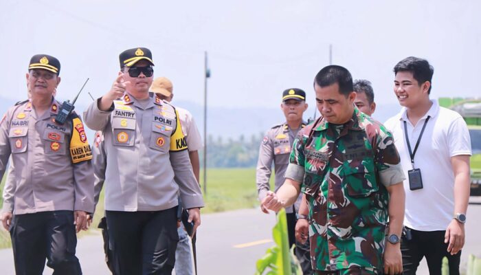 Sinergi Tangguh TNI-Polri di Tengah Bencana