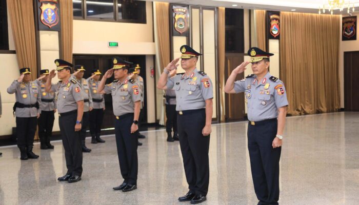 Kapolri Lantik Jenderal Baru, Simbol Pengabdian Tanpa Batas