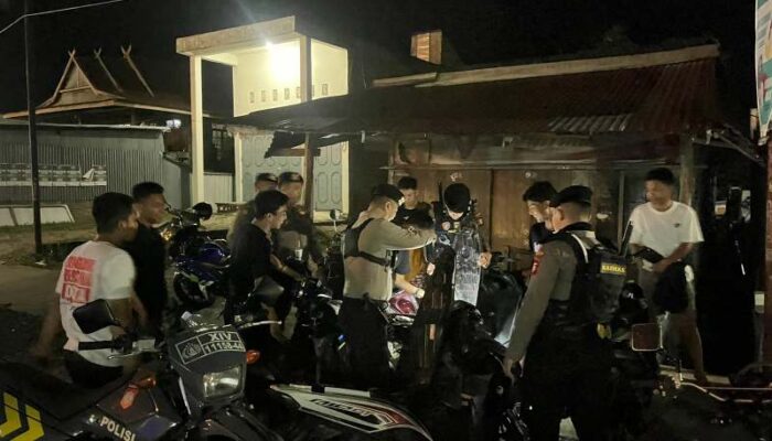 Ronda Malam Polisi: Angin Dingin, Suasana Aman