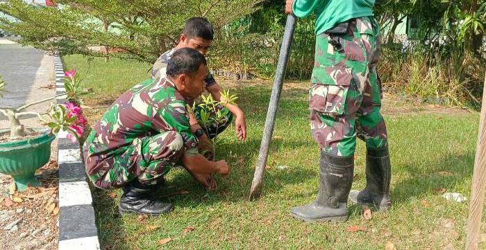 Hijaukan Makodim, Serma Adhi: Setiap Pohon, Sejuta Harapan