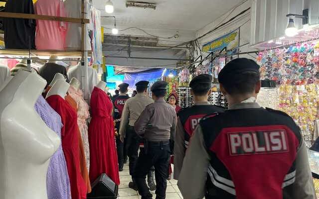 Aksi Polisi, Pasar Jadi Zona Nyaman