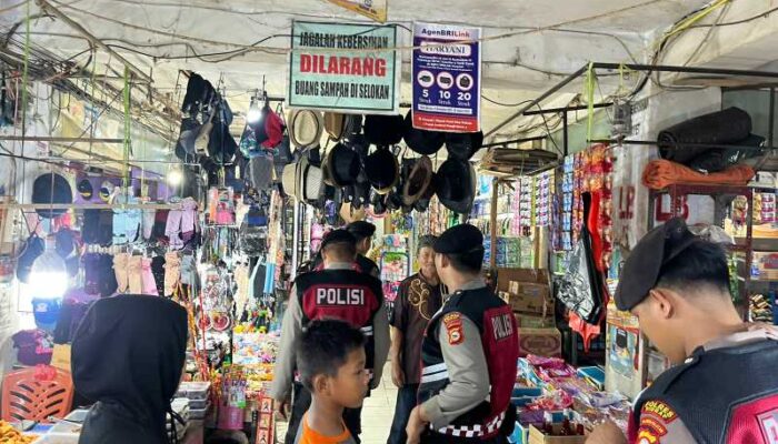 Sat Samapta Sidrap Pasang Tameng di Pasar dan Terminal
