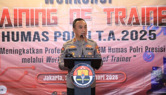 Kadiv Humas Polri Buka workshop Trainer 2025