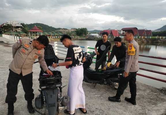 Aksi Tegas Polsek Watang Pulu Hadang Balapan Liar