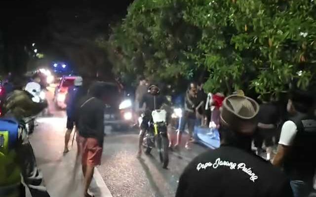 Sidrap Memanas! Warga Rappang Kepung Pangkajene