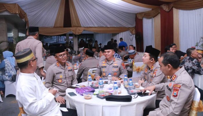 Kapolres Sidrap & Kapolda Sulsel Hadiri Buka Puasa Bersama, Ada Apa?