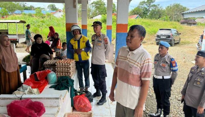 Kapolsek Pitu Riase Pantau Pasar! Ancaman Spekulan & Kejahatan Jelang Lebaran?