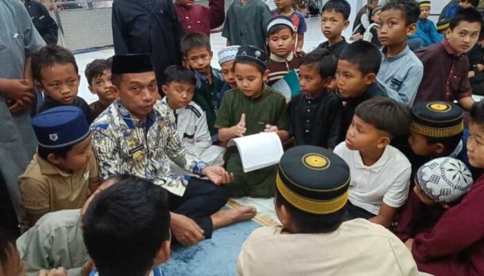 Misi Syaharuddin Alrif untuk Anak-anak di Sidrap