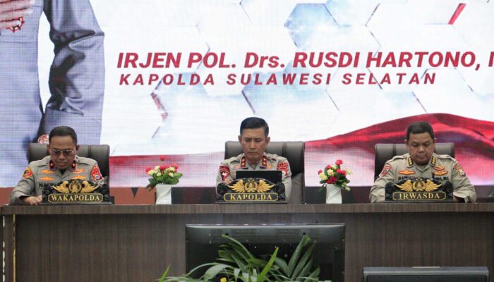 Kapolda Sulsel Tegaskan Polisi Harus Jadi Duta Perubahan!