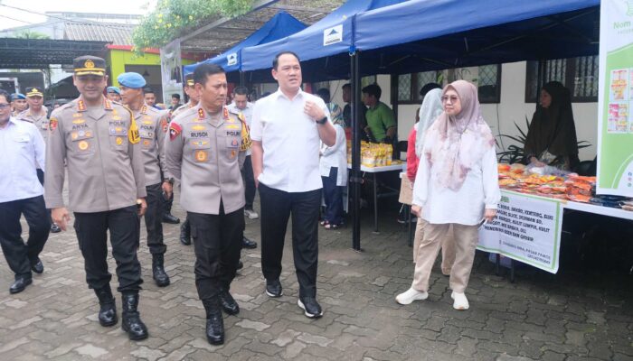 Kapolda Sulsel Tinjau Gerakan Pangan Murah: Lebaran Tenang, Harga Stabil