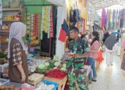 Babinsa Cek Harga Juga Jadi Telinga Negara di Pasar