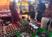 Babinsa Cek Harga di Pasar Bilokka, Pedagang & Pembeli Bilang …..