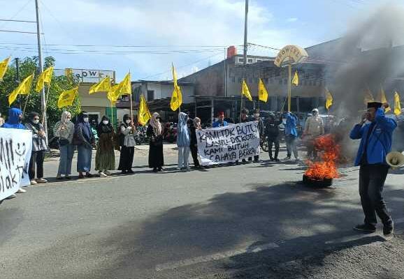 Aksi Aman, PMII Acungi Jempol Kapolres