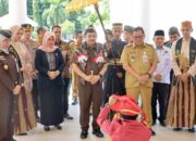 Kapolres Takalar Dampingi Kajati Serahkan Wakaf