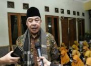 Kapolri Dipuji Sesepuh Buntet: “Mudik Aman, Ini Kerja Luar Biasa!”