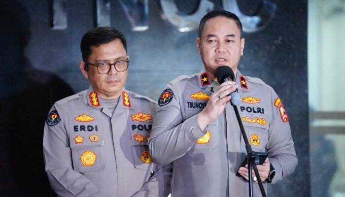 Operasi Kemanusiaan di Papua Diserang! Brimob Amankan Ketua Komnas HAM