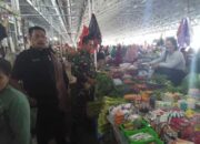 Sertu Aris Suwandi Datangi Pasar, Pedagang Langsung Curhat!