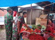 Babinsa Koramil 1420-01/Tellu Limpoe Datang ke Pasar Buat Apa?