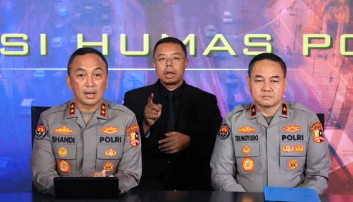Kadiv Humas Polri: Laporkan Preman, Gak Usah Takut!