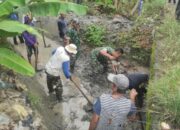 Babinsa Watang Pulu Geruduk Parit!