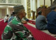 Personel Babinsa Koramil Sidrap Serentak ke Masjid, Ternyata…..