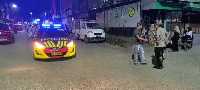 Kapolsek Panca Rijang pimpin pengamanan pawai obor Sidrap