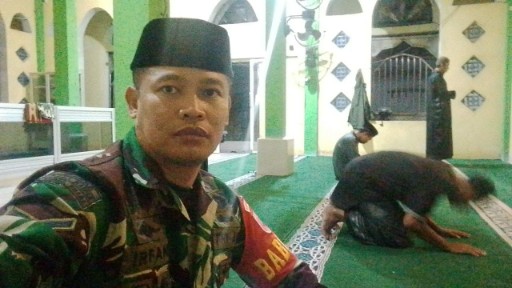 Personel TNI Sidrap Geruduk 6 Masjid, Ada Apa?