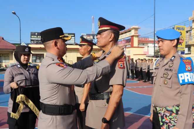 Kapolres Sidrap pimpin sertijab.